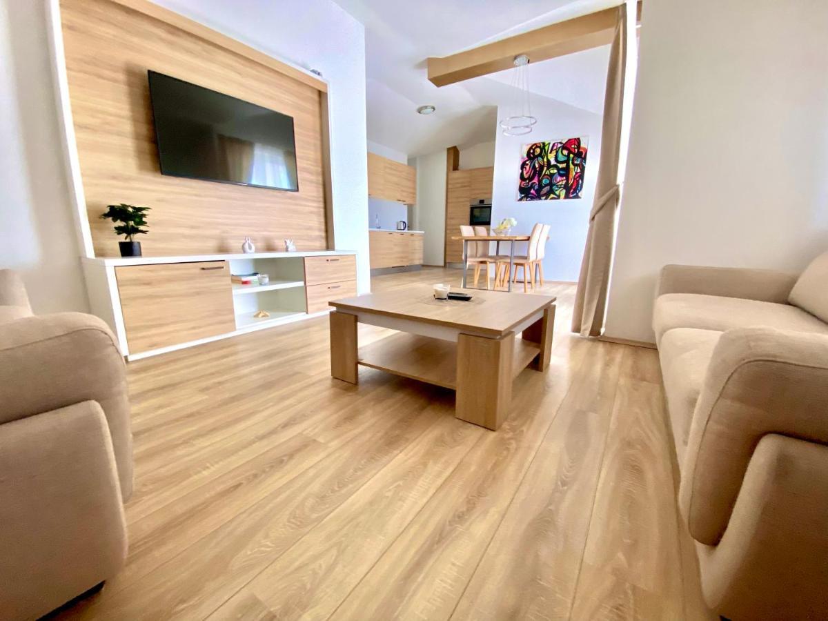 Golden Apartments Жаборич Екстер'єр фото